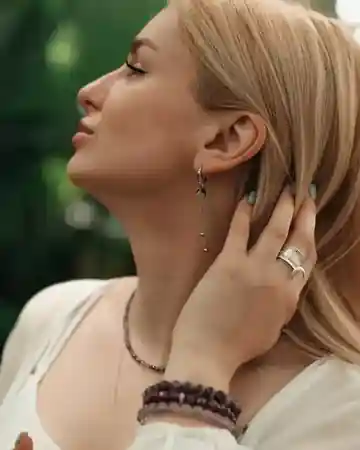 Украшения GemStone в женском образе
